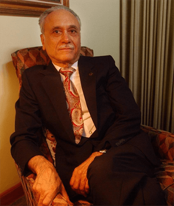 Dr. Walter Claytor